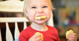 Kid eating food